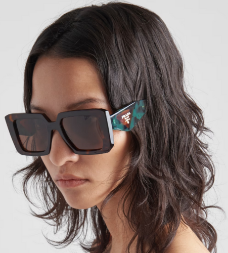 DESCONTOS ATÉ -30% EM ARTIGOS SELECIONADOS PRADA E MIU MIU