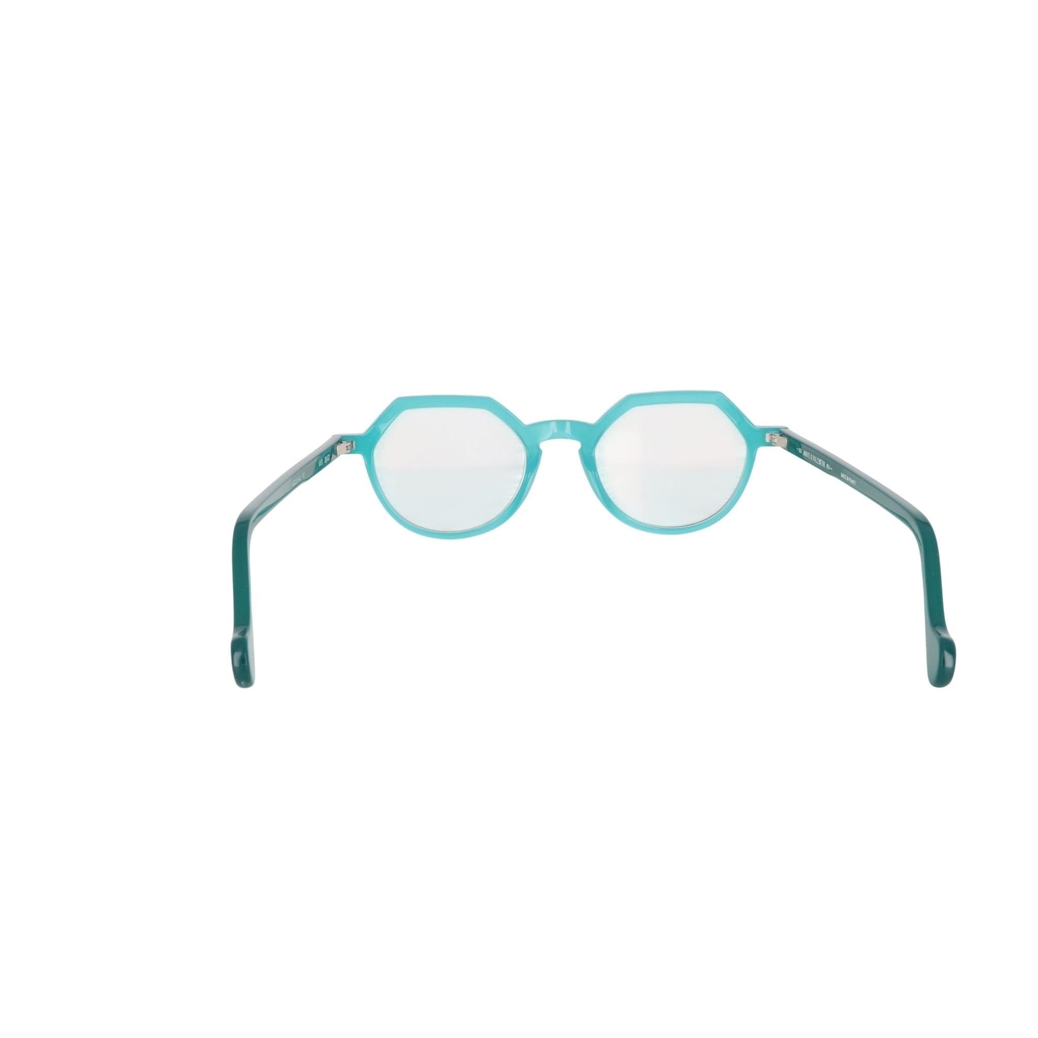 ANNE & VALENTIN AV AYO - Jorge Oculista