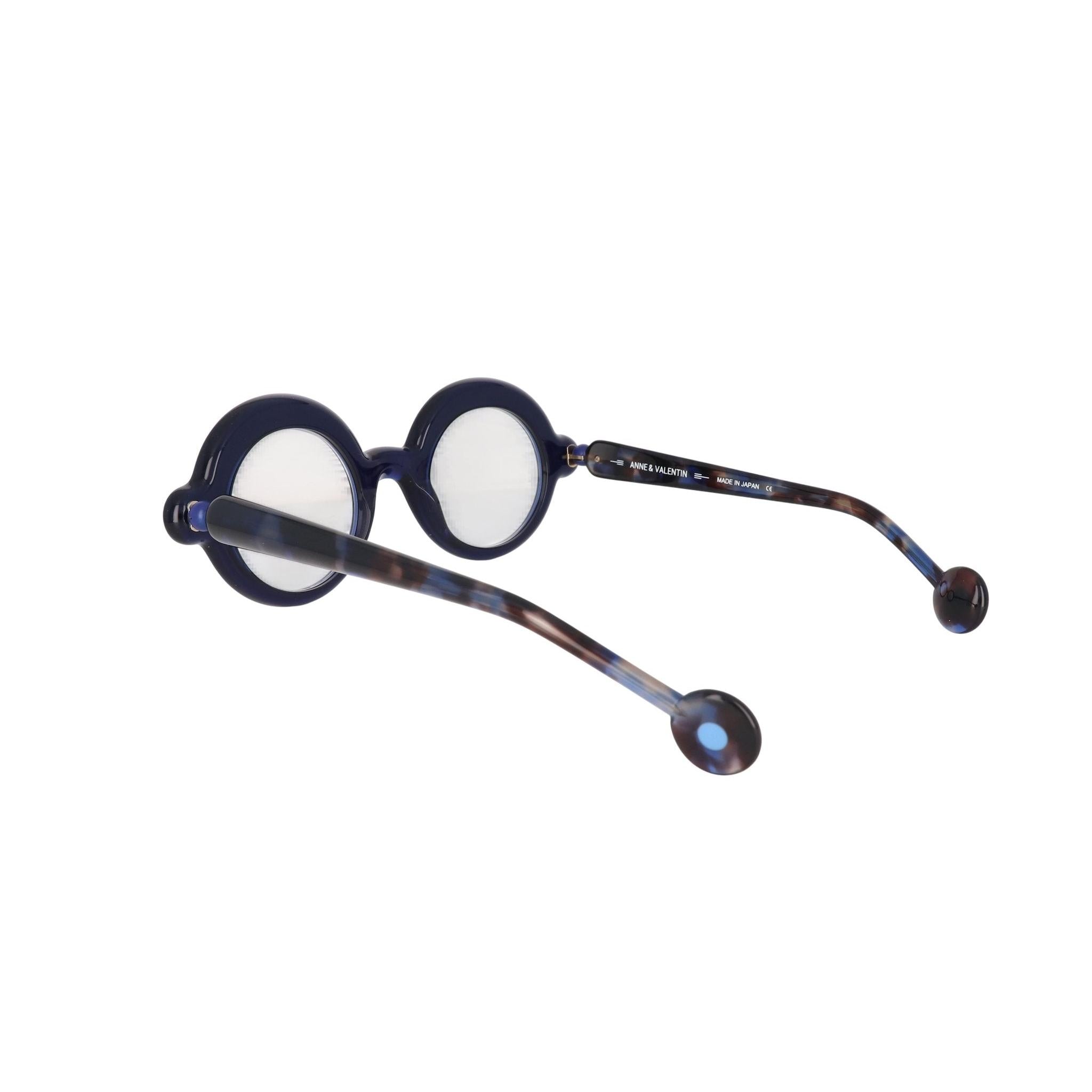 ANNE & VALENTIN AV BLUP - Jorge Oculista