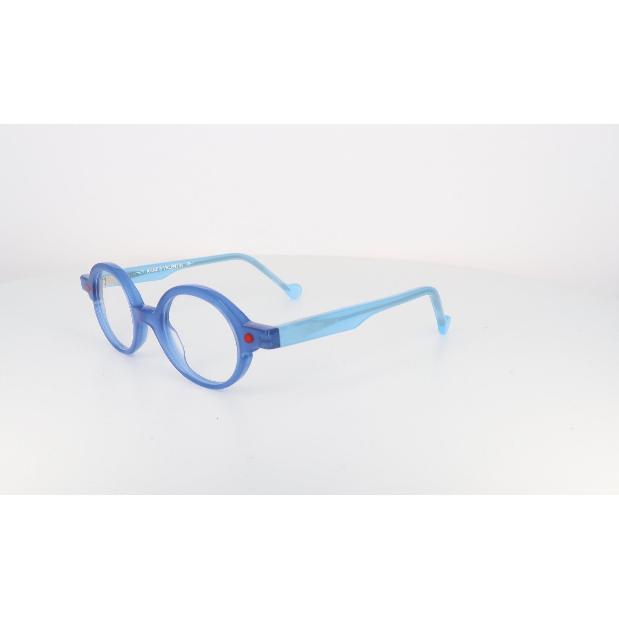 ANNE & VALENTIN AV MANO - Jorge Oculista