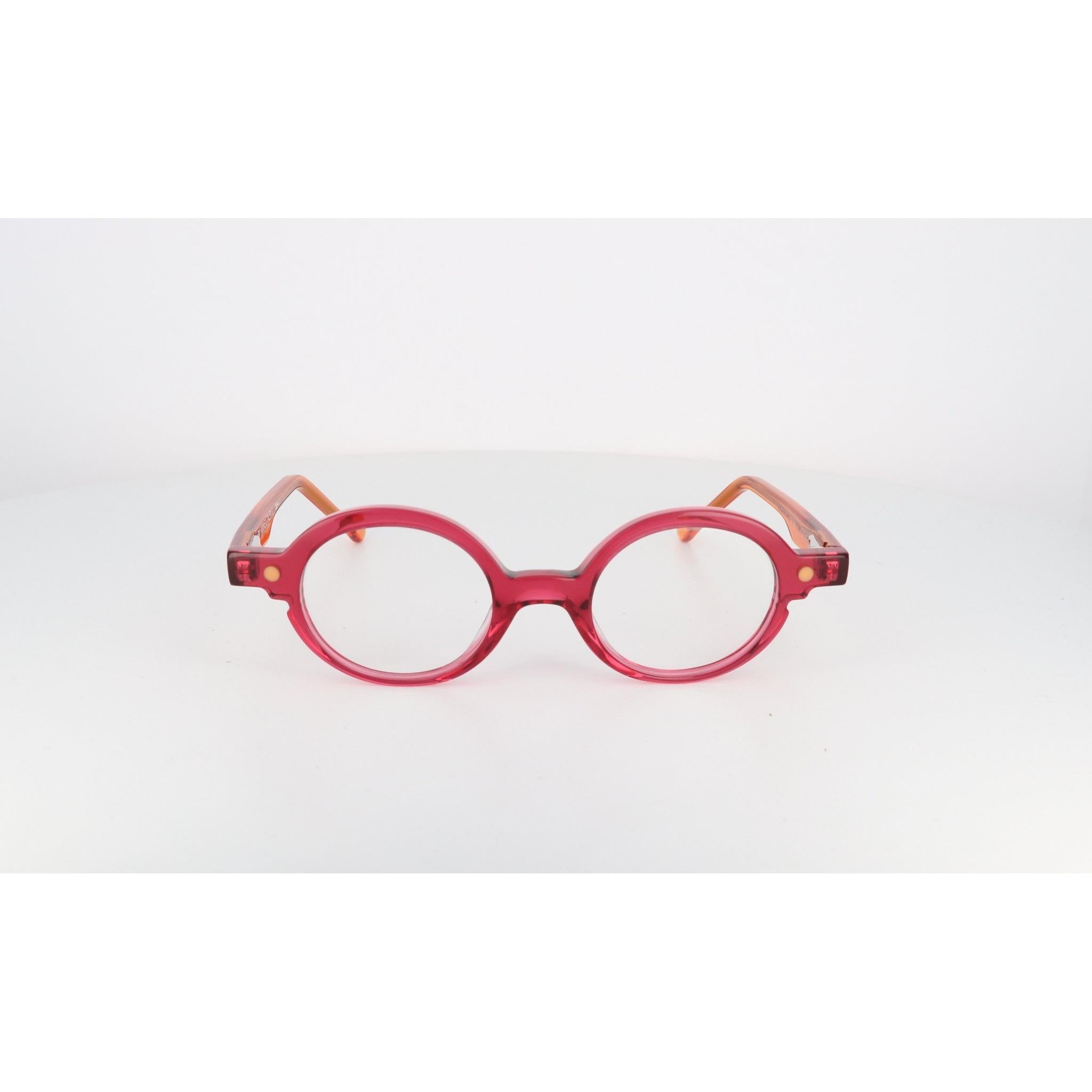 ANNE & VALENTIN AV MANO - Jorge Oculista