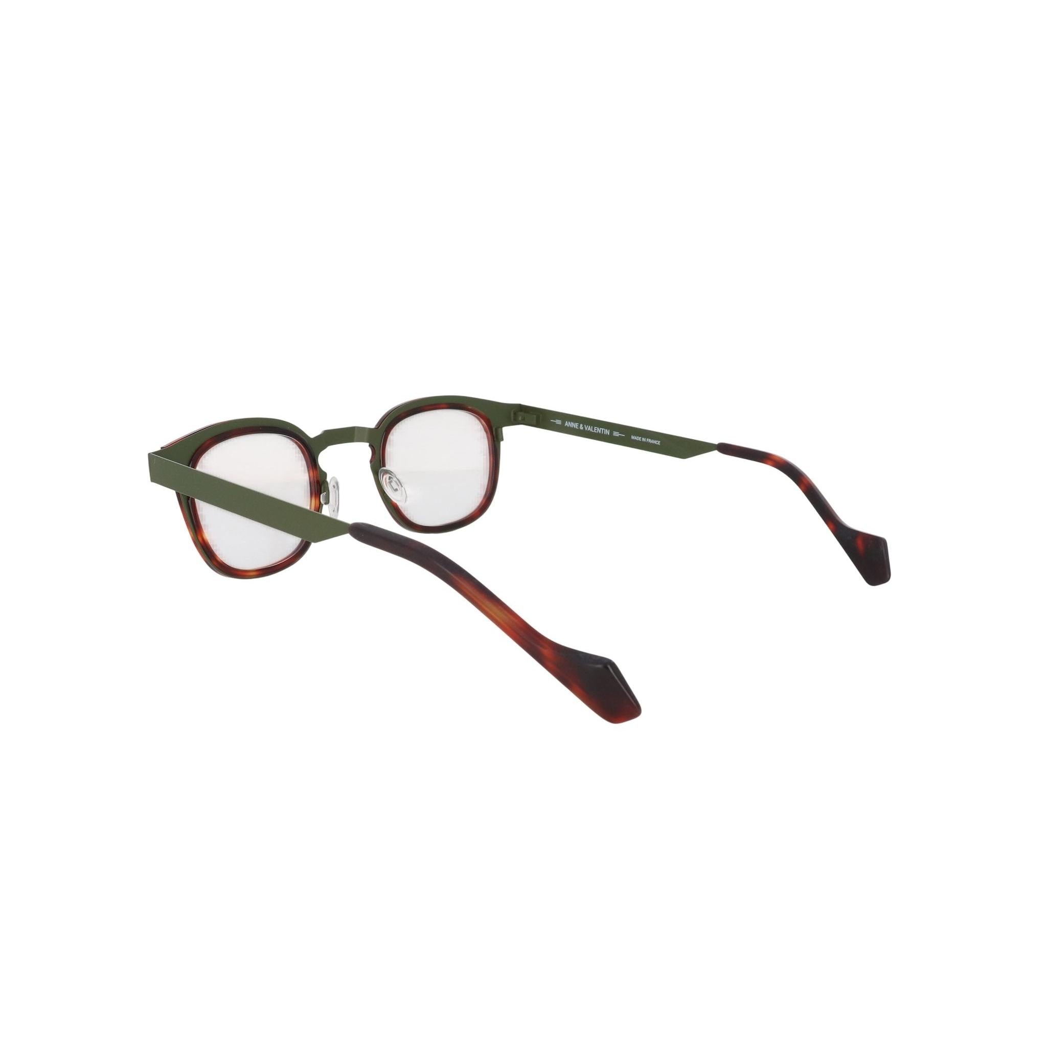 ANNE & VALENTIN AV OWEN - Jorge Oculista