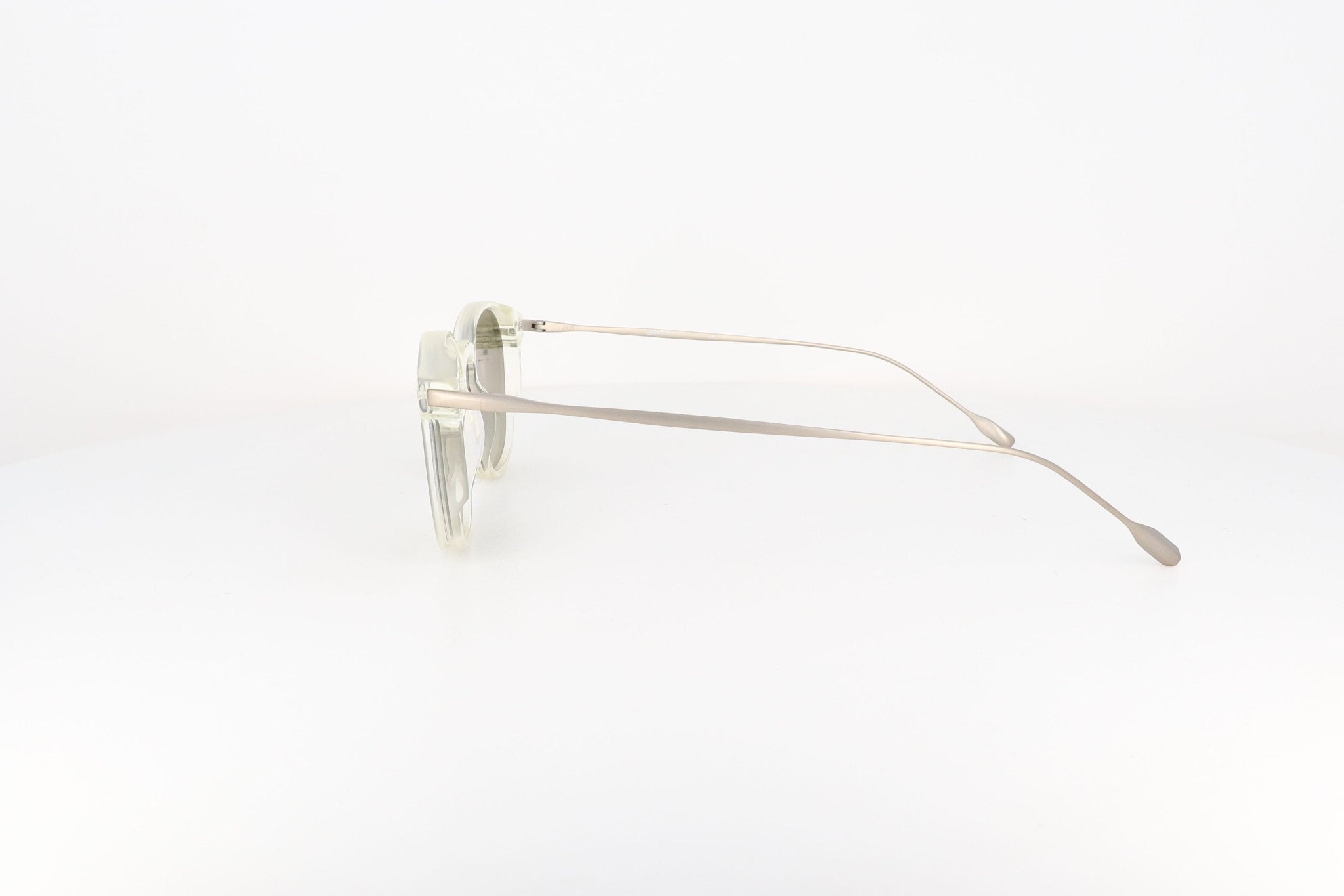 BRETT B BILL - Jorge Oculista