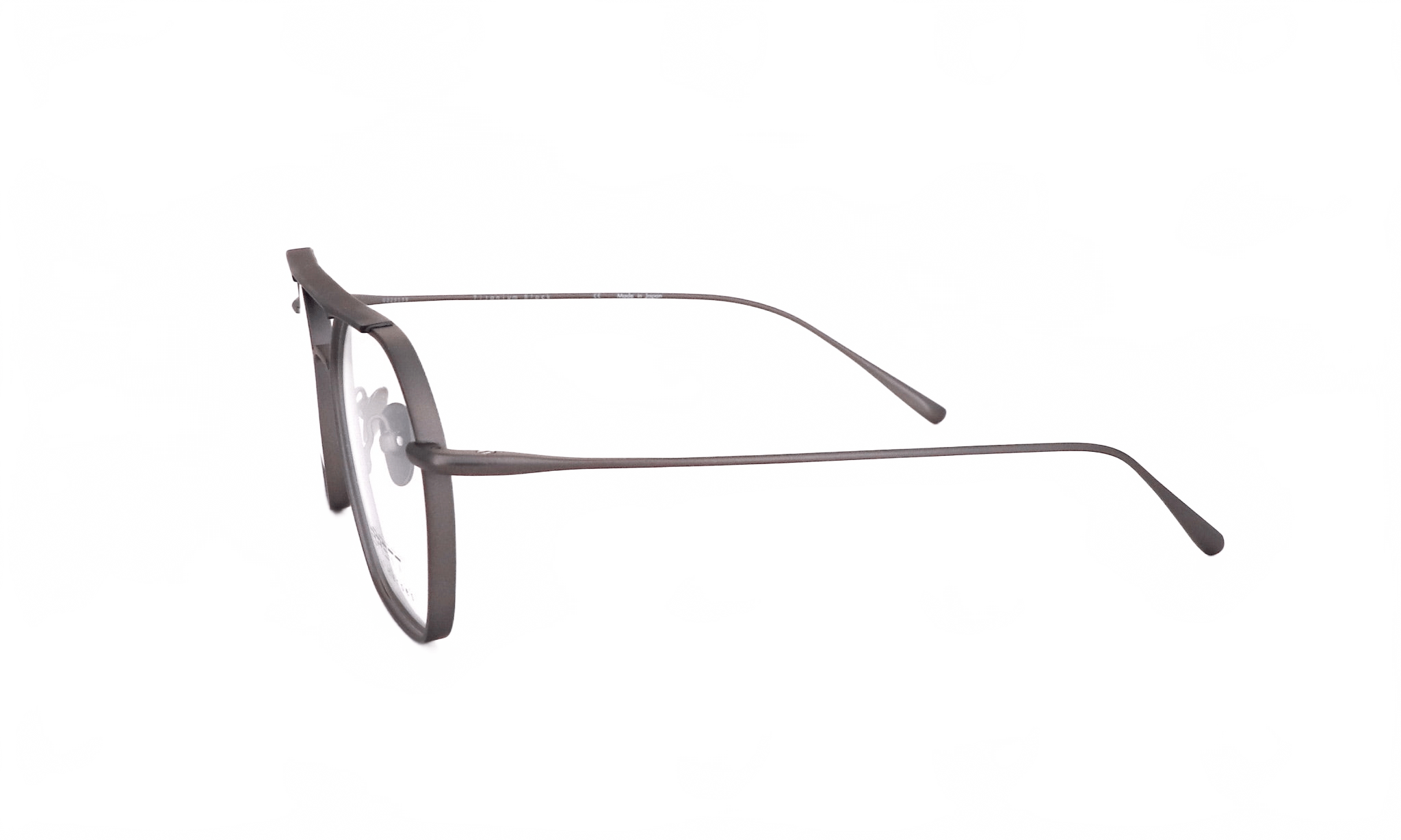 BRETT B ELIOT - Jorge Oculista