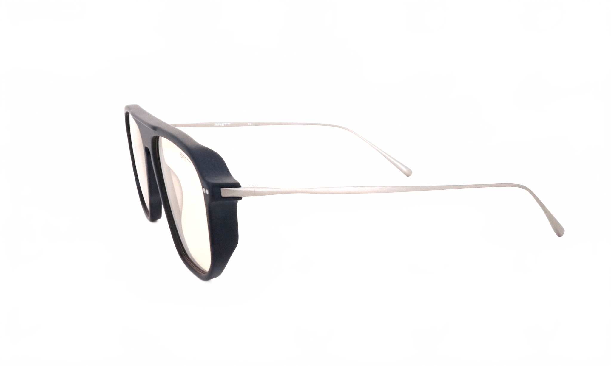 BRETT B TONY - Jorge Oculista