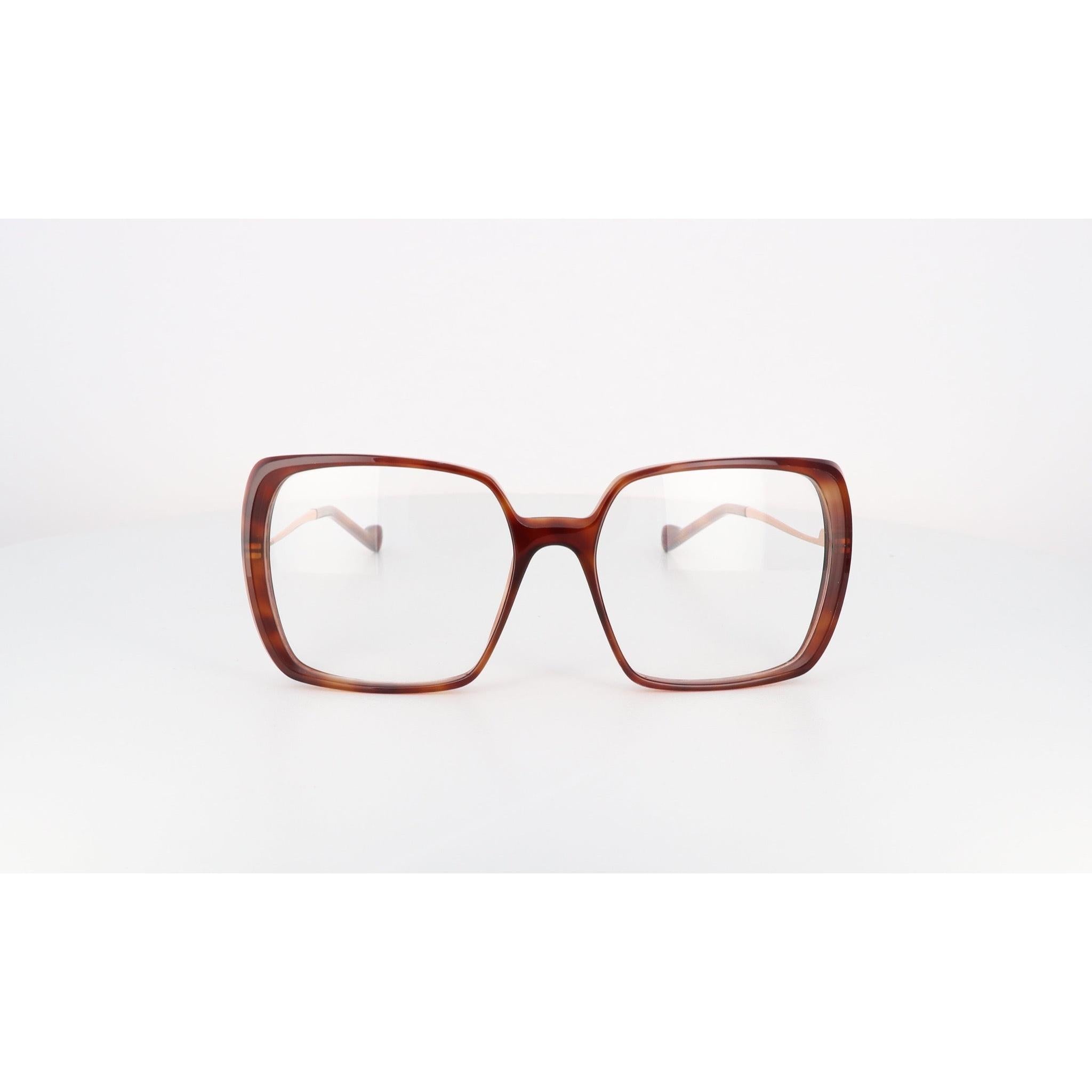 CAROLINE ABRAM IRINA - Jorge Oculista