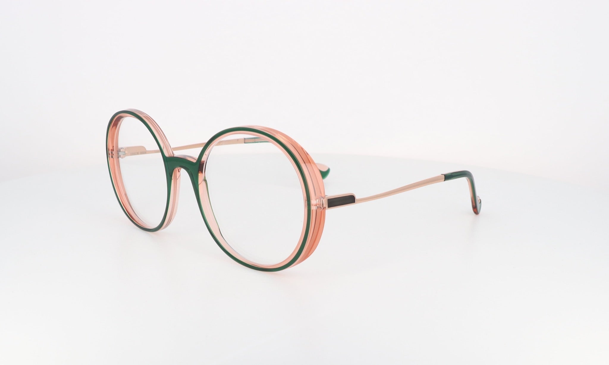 CAROLINE ABRAM IRIS - Jorge Oculista