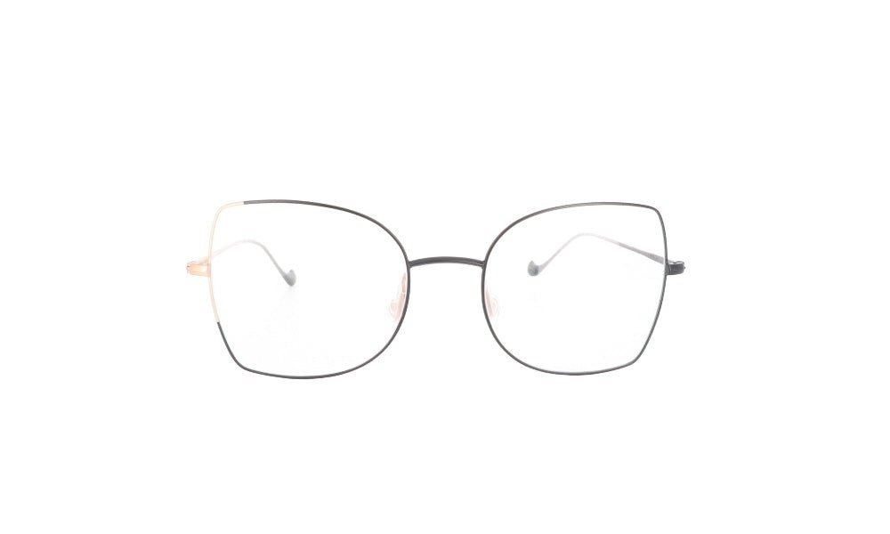 CAROLINE ABRAM VAEA - Jorge Oculista