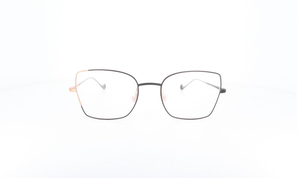 CAROLINE ABRAM VAITEA - Jorge Oculista