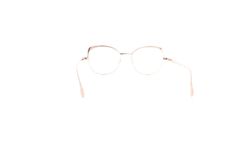 CAROLINE ABRAM YSEE - Jorge Oculista