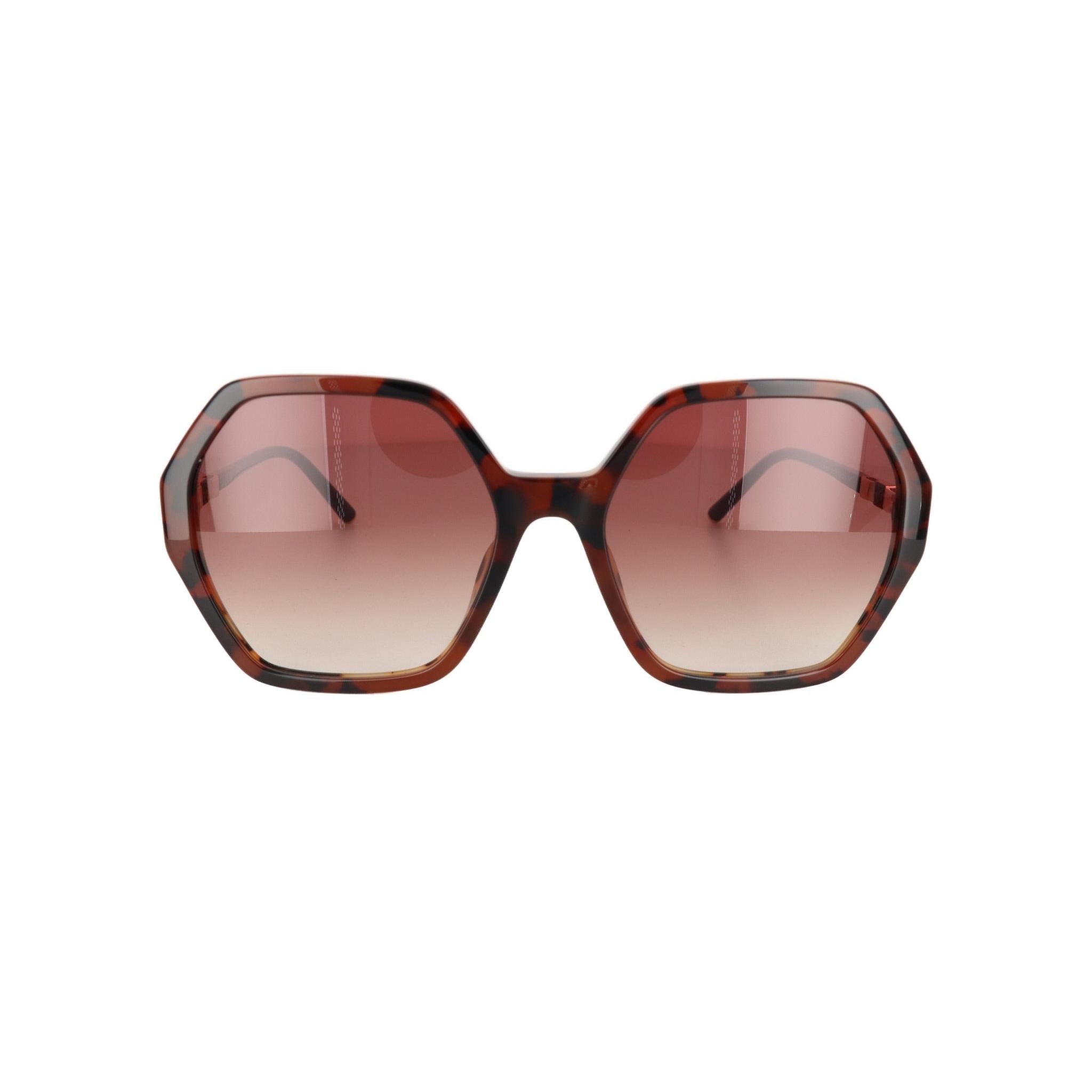 ESCADA SES D47 - Jorge Oculista