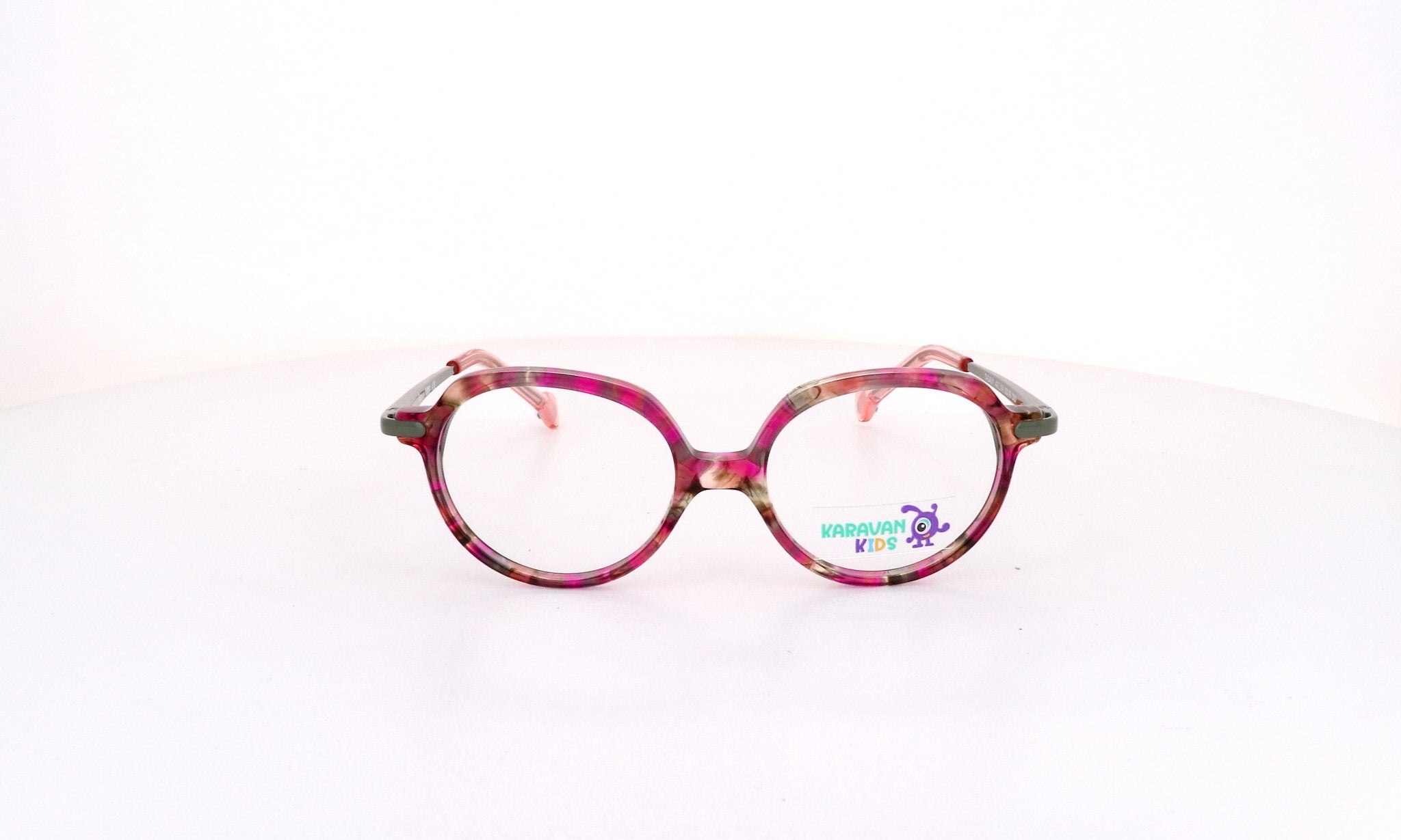 KARAVAN KK TAGA31 - Jorge Oculista