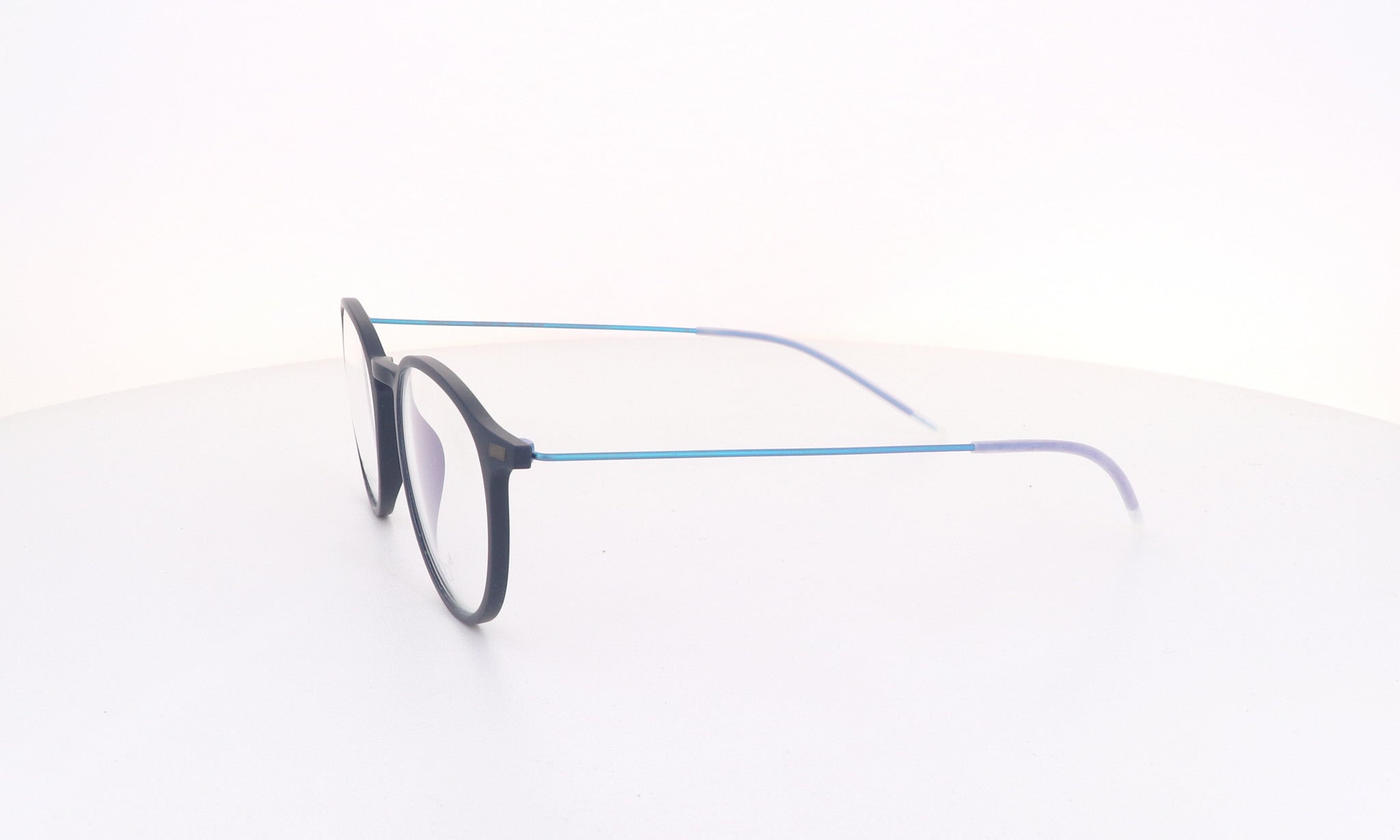 LOOL HANGAR - Jorge Oculista