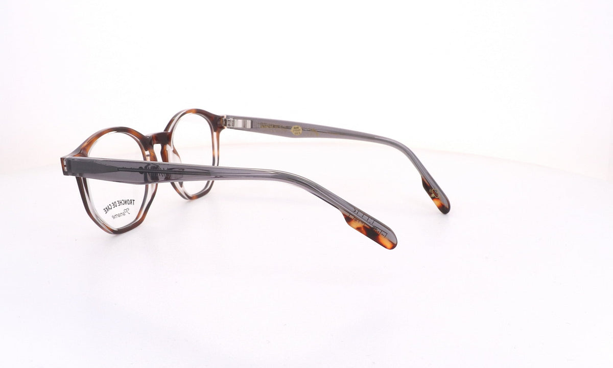 TRONCHE DE CAKE PANAME GASPARD - Jorge Oculista