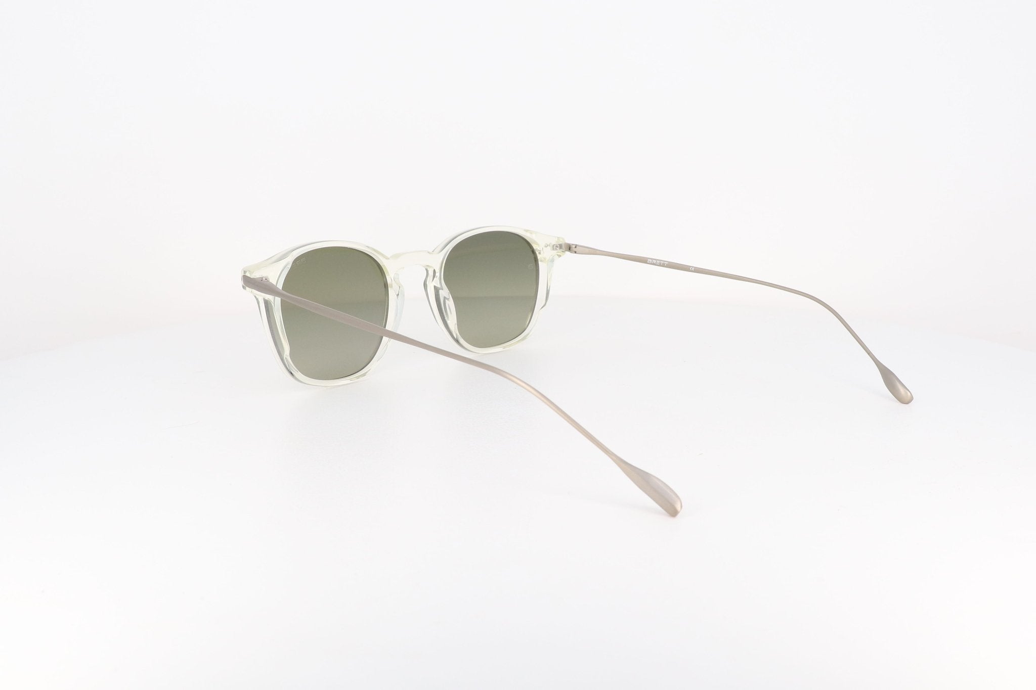 BRETT B BILL - Jorge Oculista