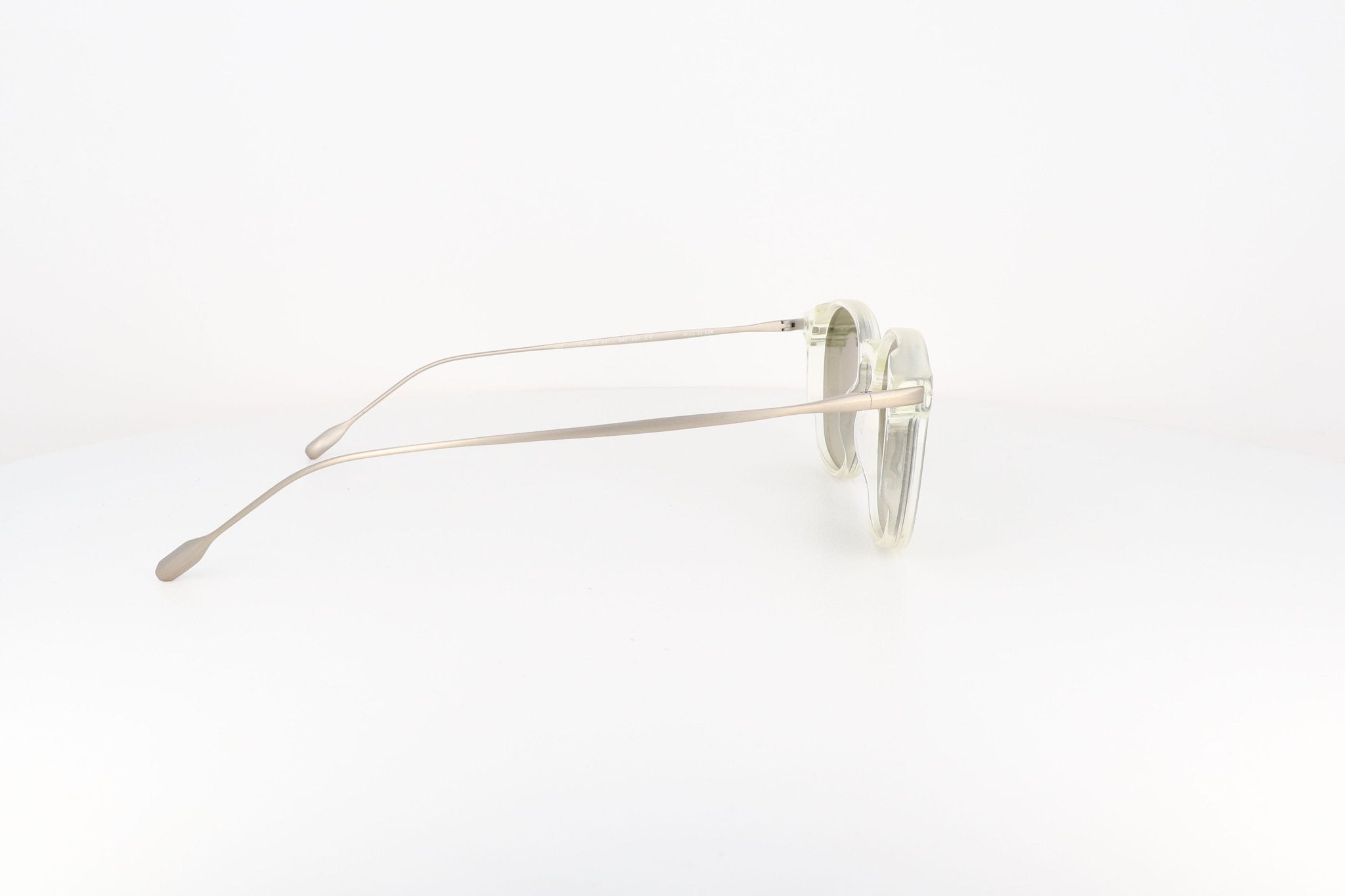 BRETT B BILL - Jorge Oculista