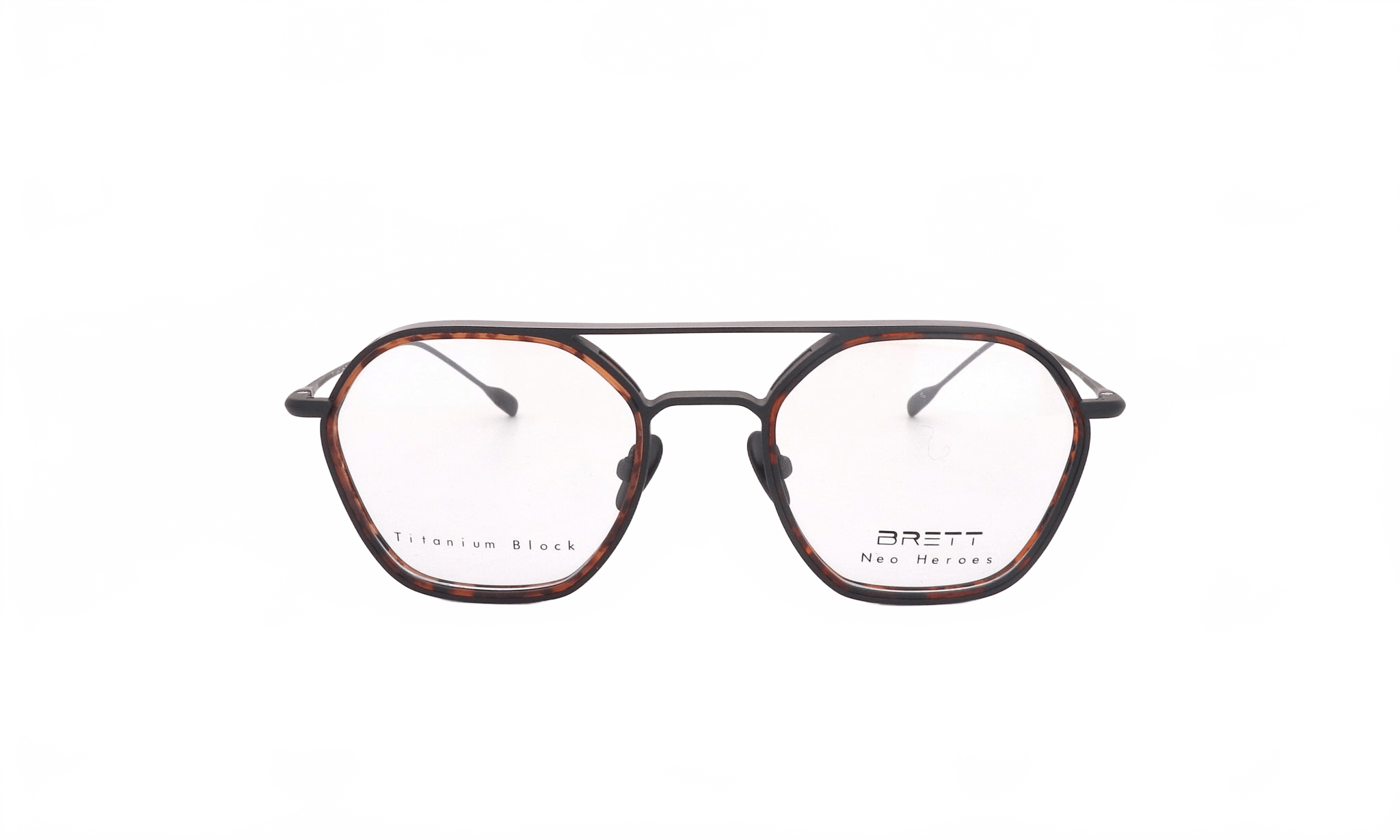 BRETT B PHIL - Jorge Oculista