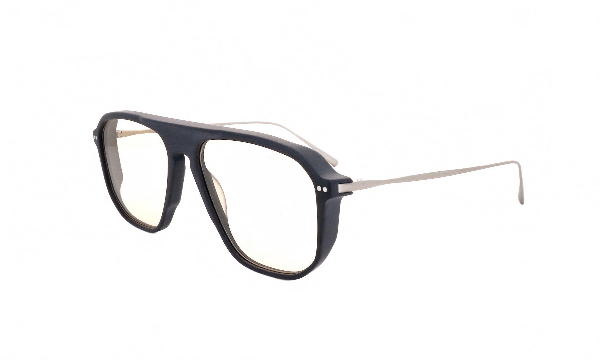 BRETT B TONY - Jorge Oculista