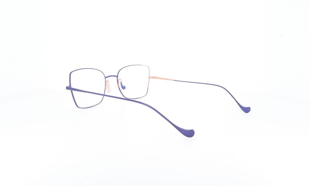 CAROLINE ABRAM VAITEA - Jorge Oculista