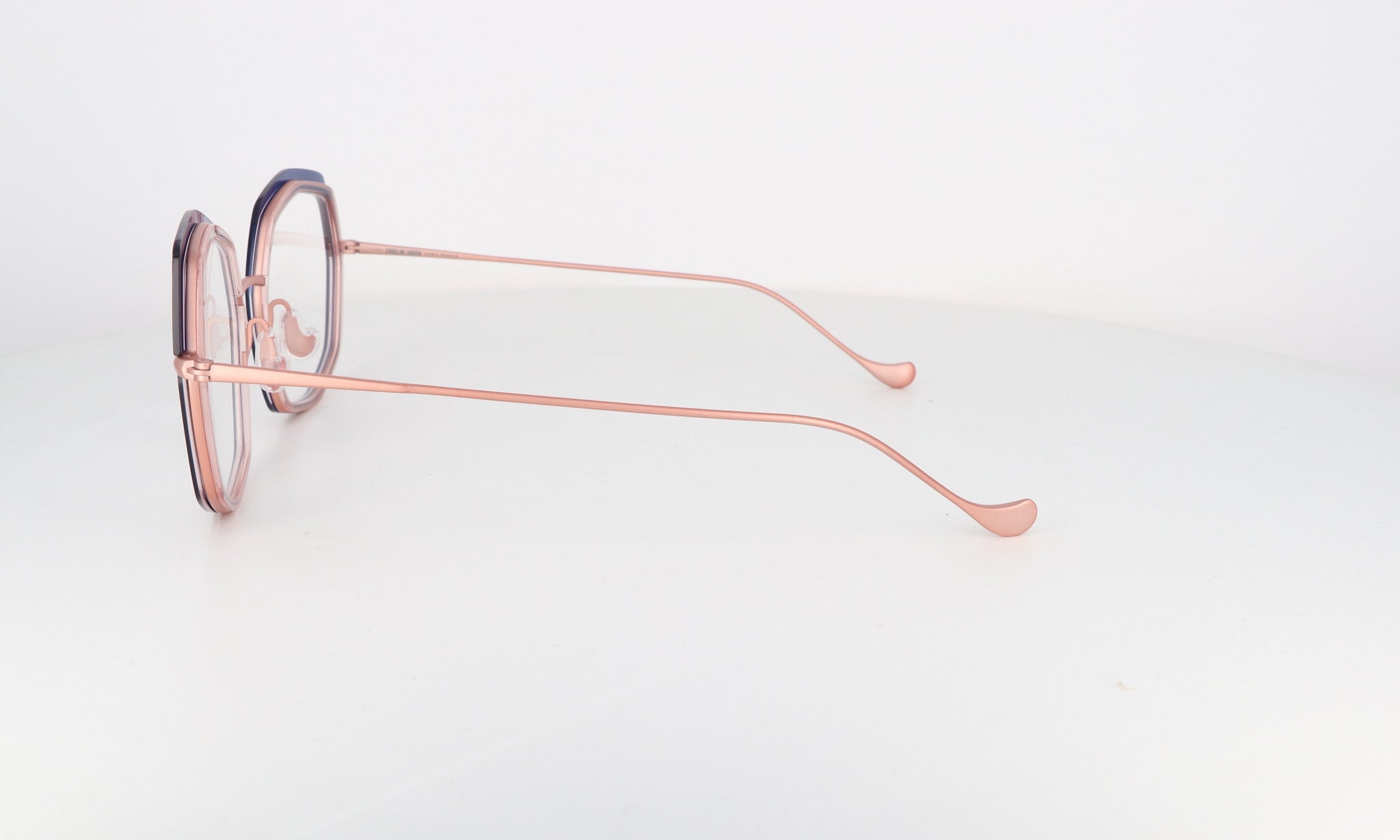 CAROLINE ABRAM WALLEN - Jorge Oculista