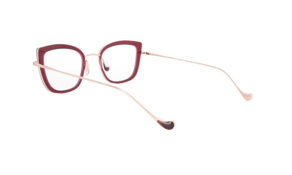 CAROLINE ABRAM WANDA - Jorge Oculista