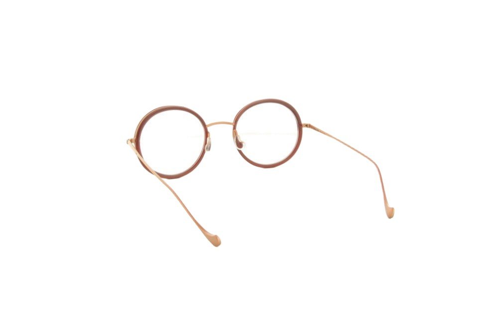 CAROLINE ABRAM WILLOW - Jorge Oculista