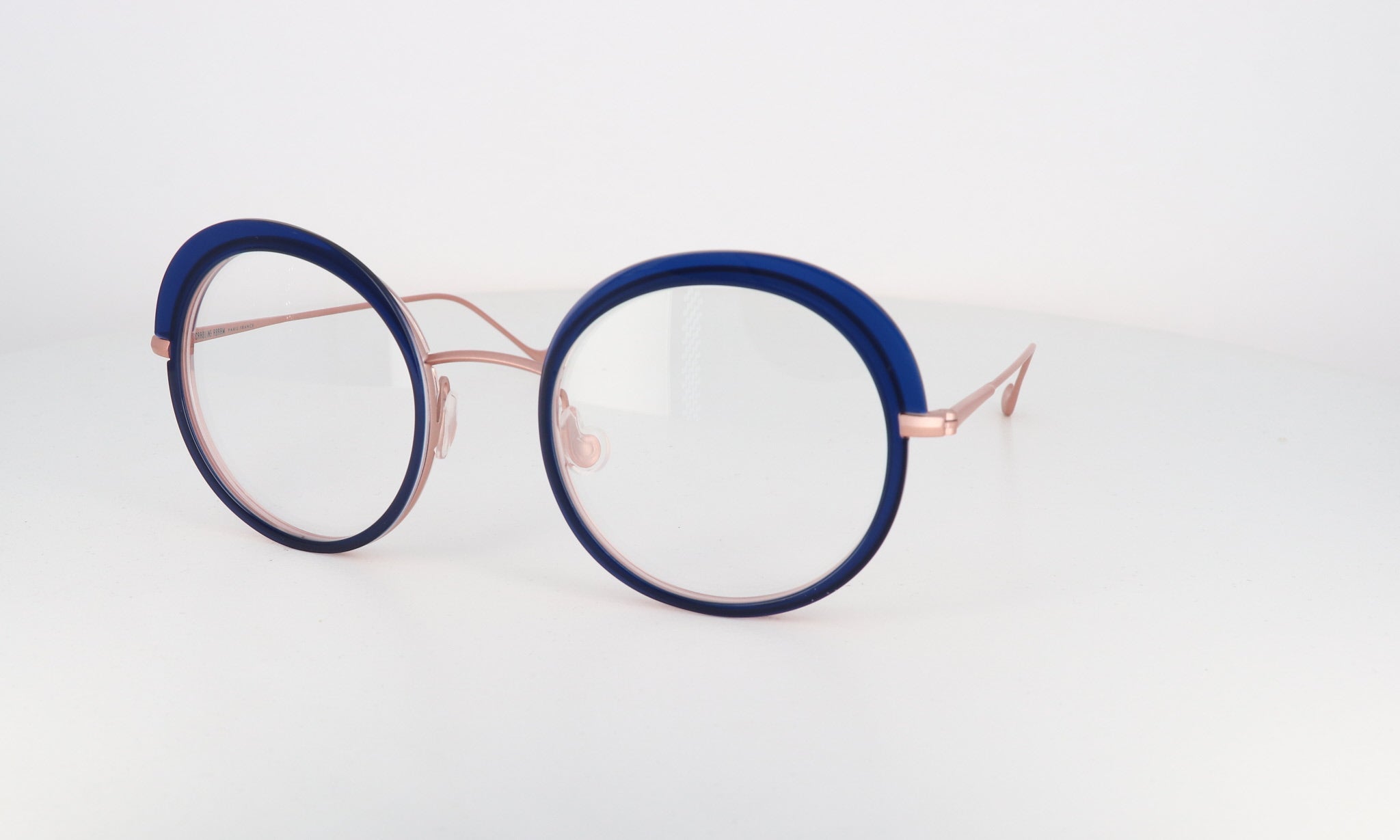 CAROLINE ABRAM WINNA - Jorge Oculista