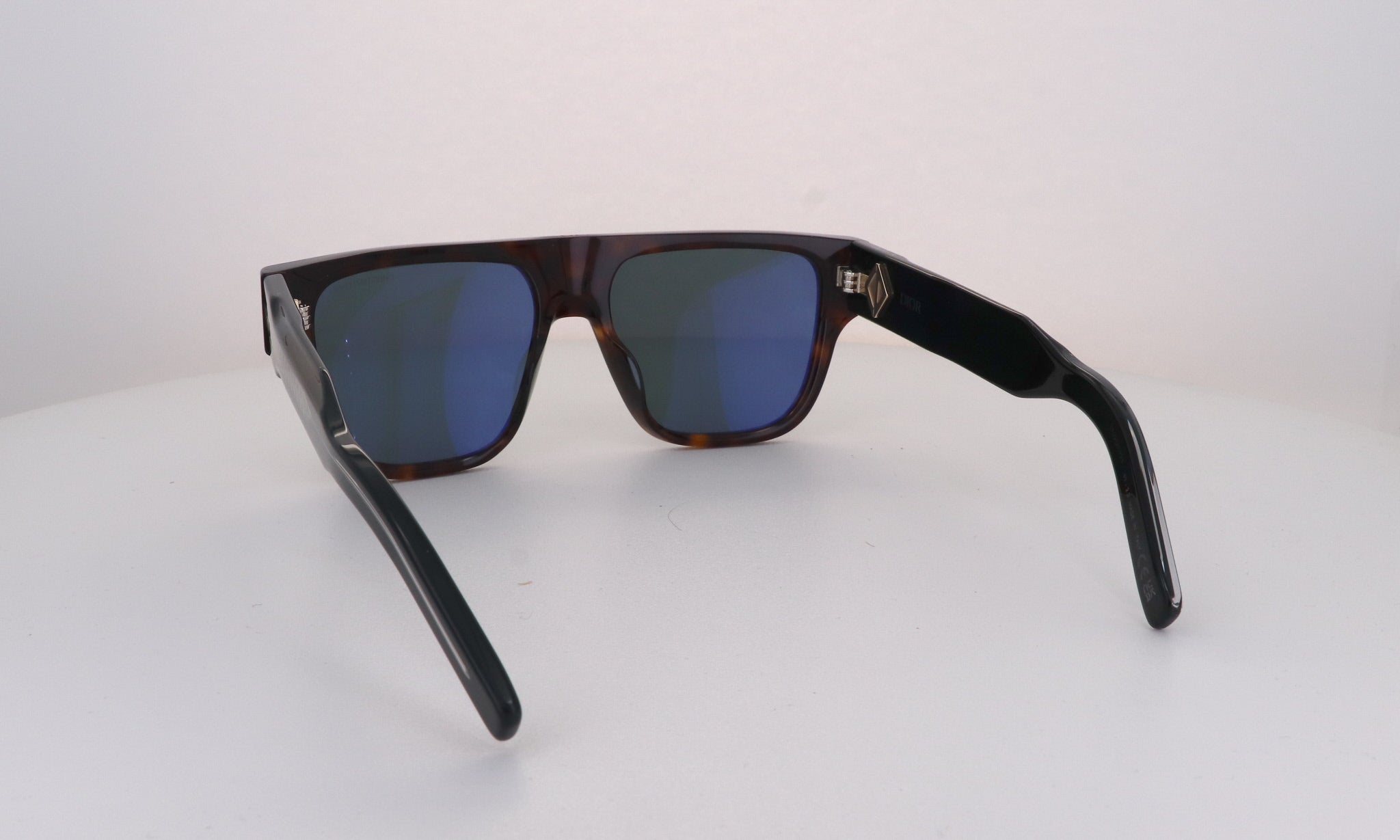 CD DIAMONDO S6I SQUARE SUNGLASSES - Jorge Oculista