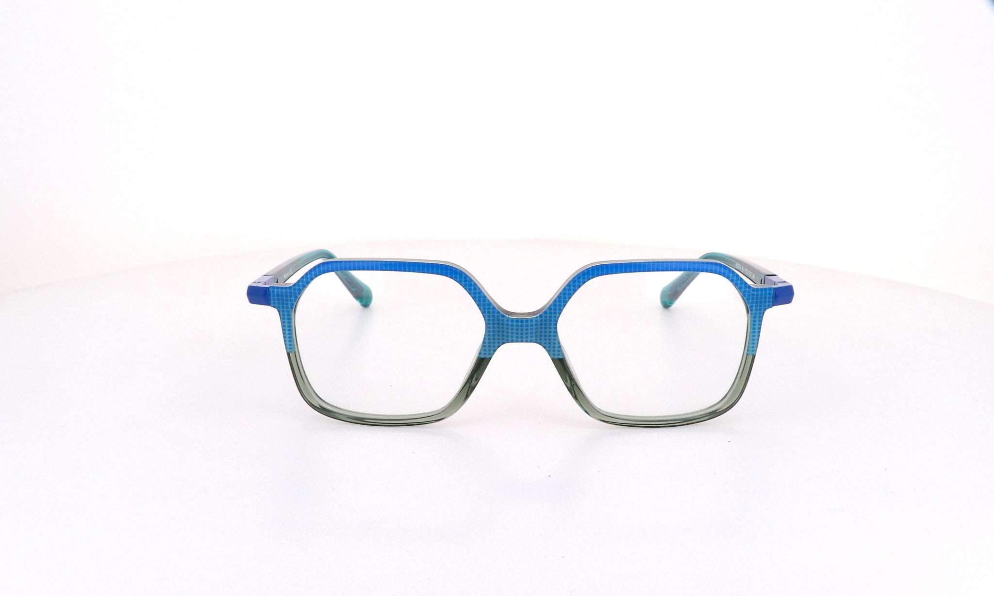 KARAVAN KK GEO10 - Jorge Oculista