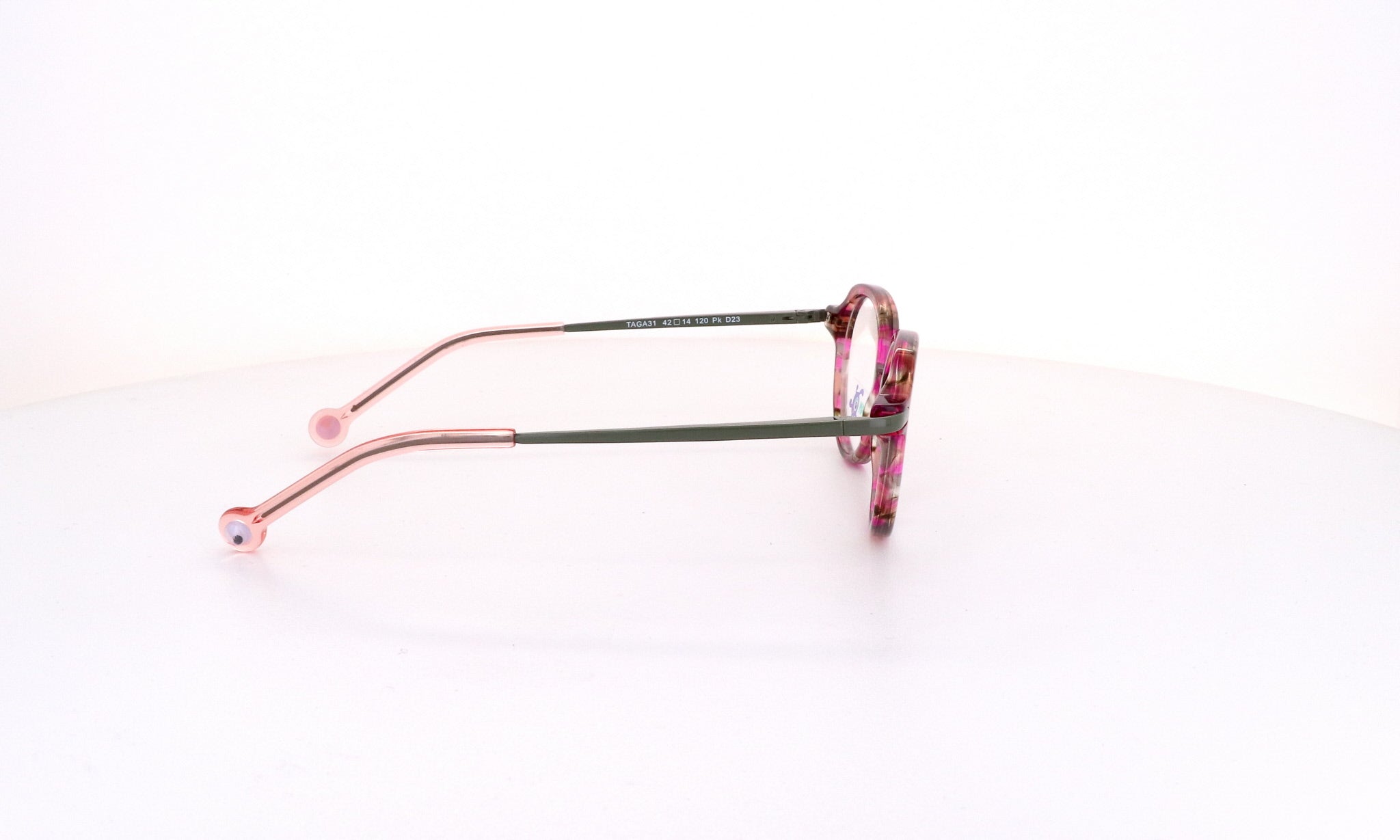 KARAVAN KK TAGA31 - Jorge Oculista