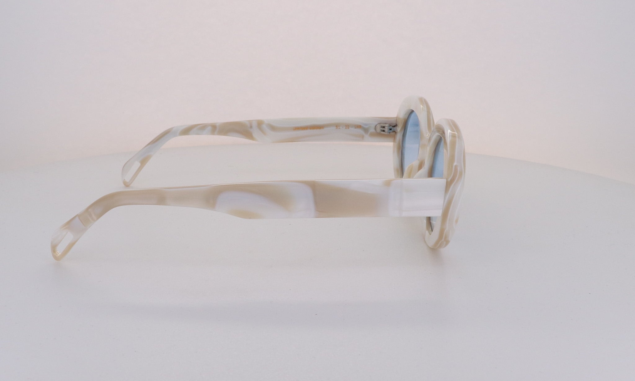 LUMINEYE MADREPEROLA - Jorge Oculista