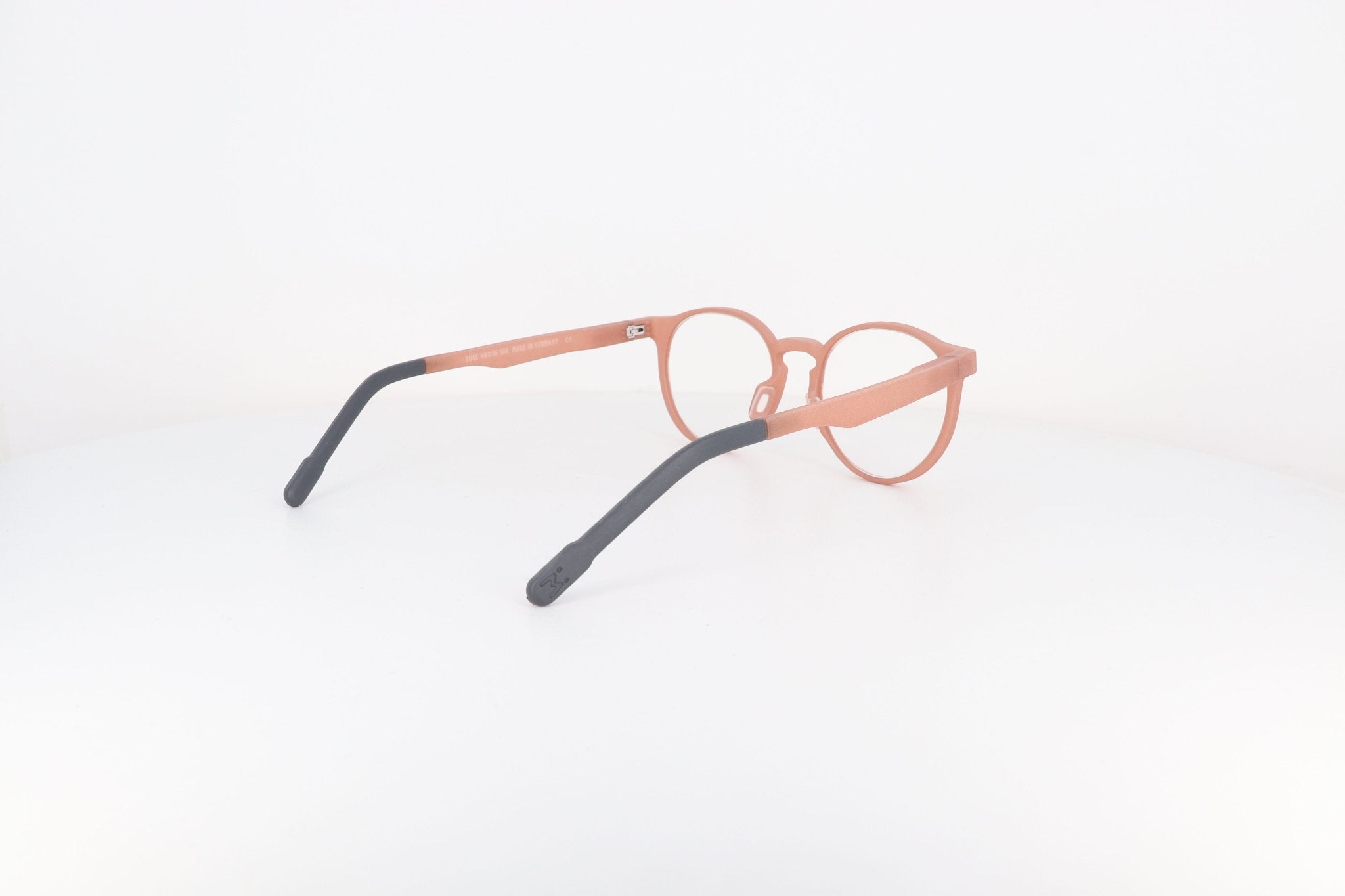 MANTI MANTI SUSE - Jorge Oculista