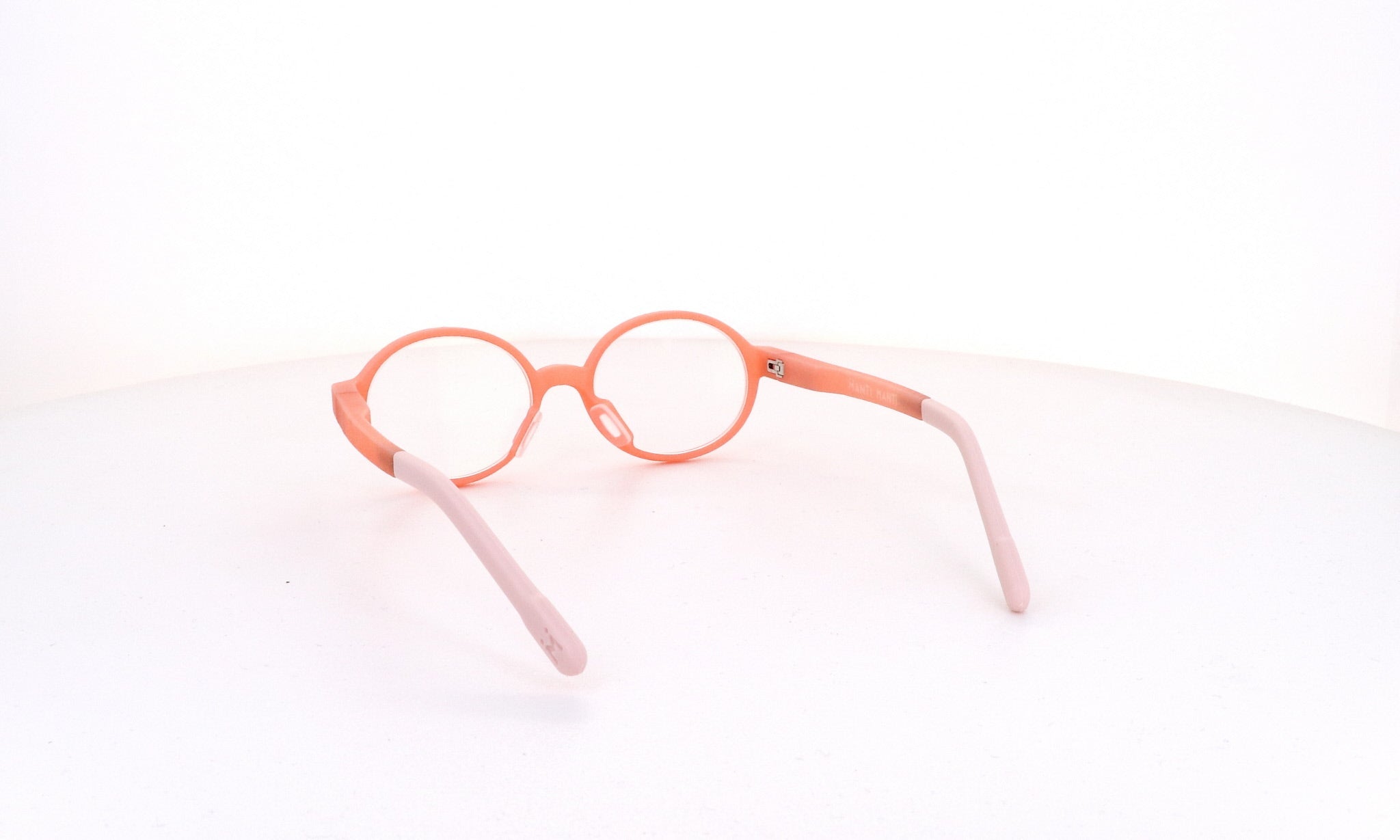 MANTI MANTI THEO - Jorge Oculista