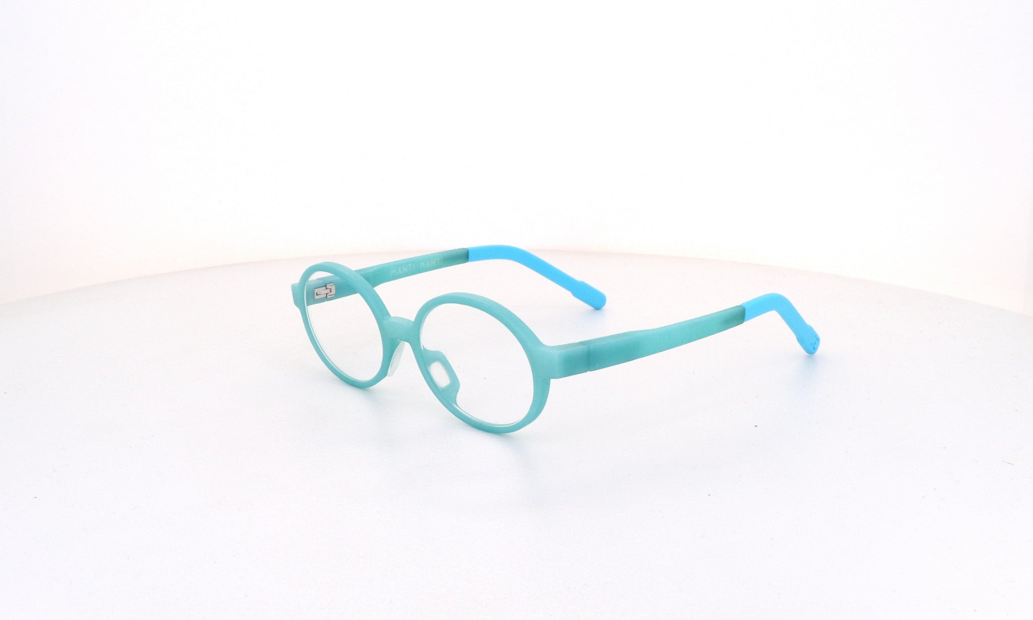 MANTI MANTI THEO - Jorge Oculista