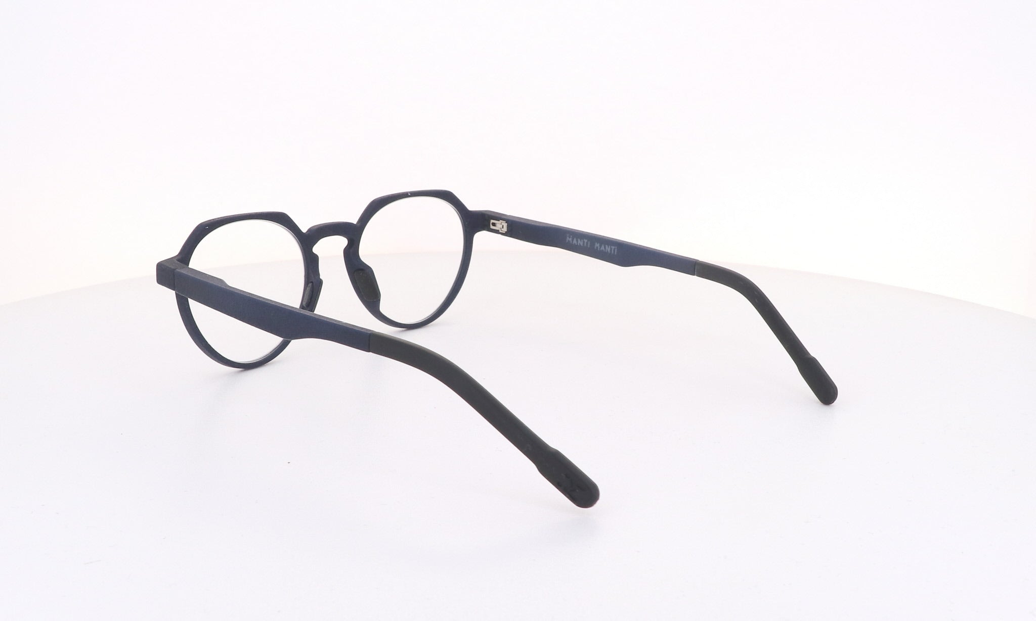 MANTI MANTI WALDO - Jorge Oculista