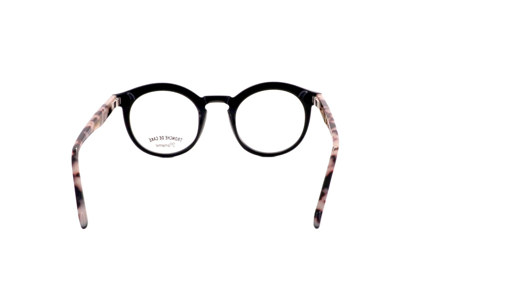 TRONCHE DE CAKE PANAME FERDINAND - Jorge Oculista