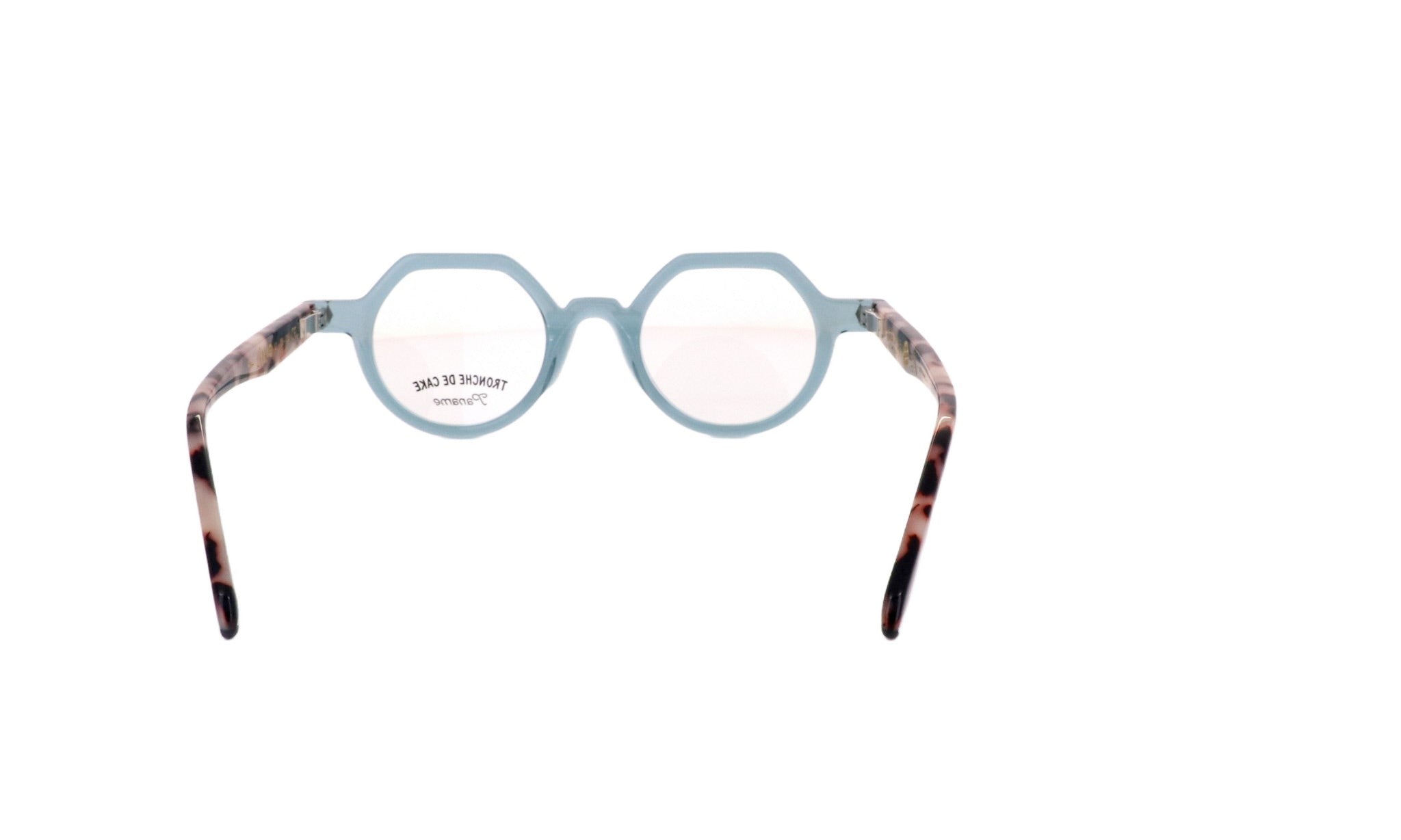 TRONCHE DE CAKE PANAME LEON - Jorge Oculista