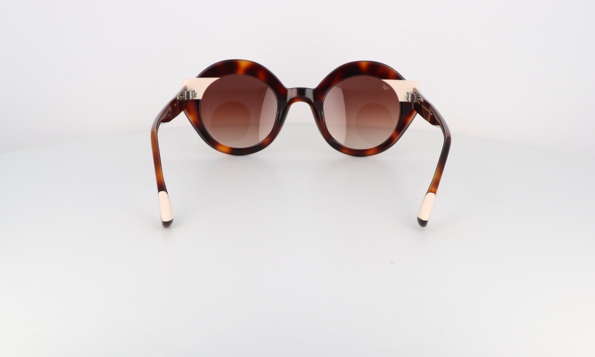 WOODYS BETH - Jorge Oculista