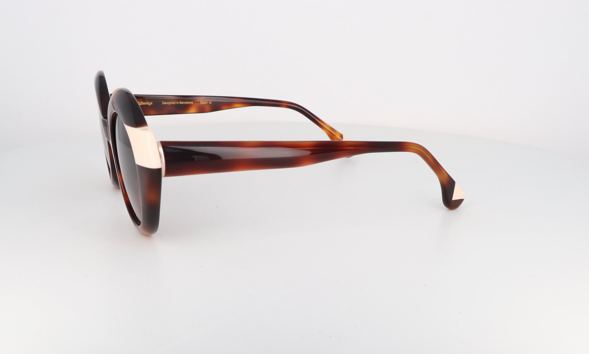 WOODYS BETH - Jorge Oculista